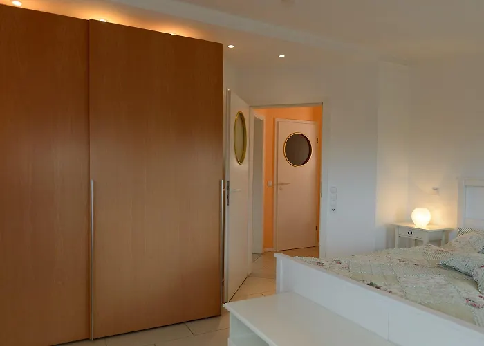 Penthouse Medemspeicher 公寓 *